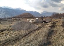 مشارکت در کانال کشی نهر آب کشاورزی